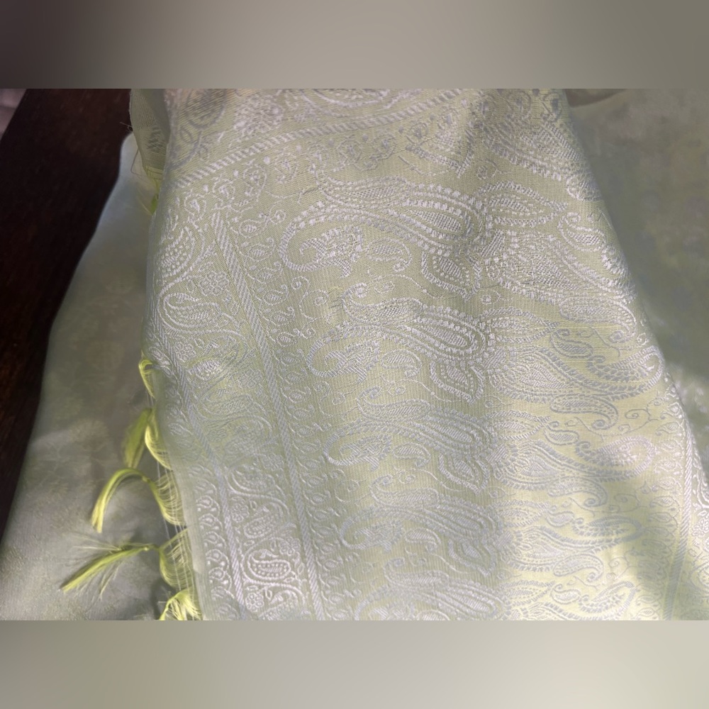 scarf - Picture 5 of 9